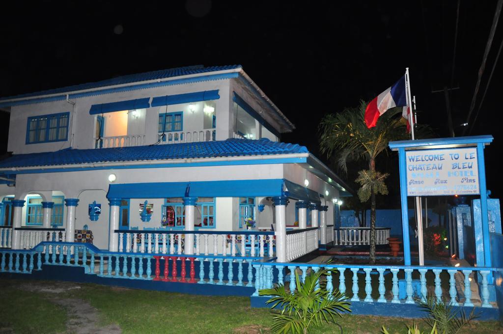 Hotel Le Chateau Bleu à Anse aux Pins Extérieur photo